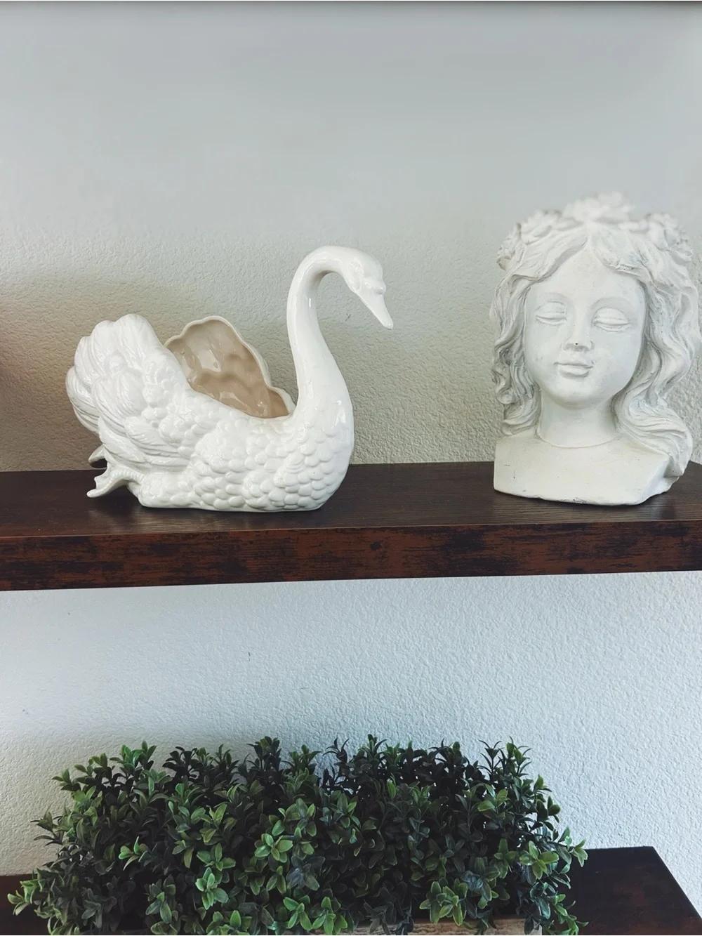 Vintage Fitz and Floyd white swan planter cachepot ceramic centerpiece 1980